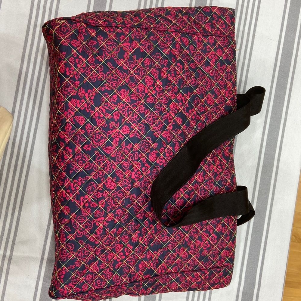 Fiorini-Terra-Navy with Pink Flowers